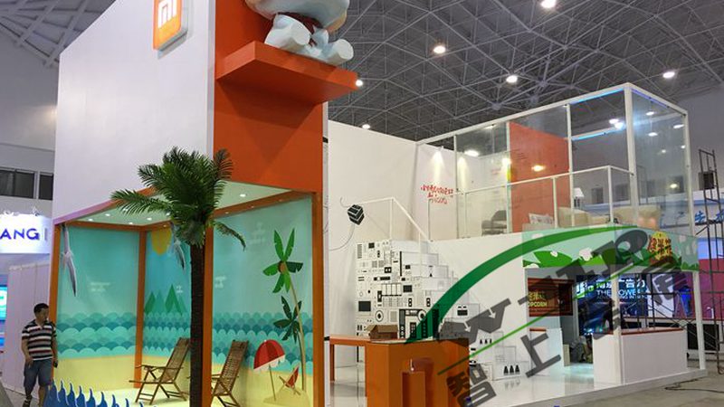 在挑选广告公司展览展示搭建服务时，要关注以下标准：